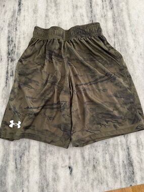 Boys Under Armour Olive Camo Athletic Shorts
